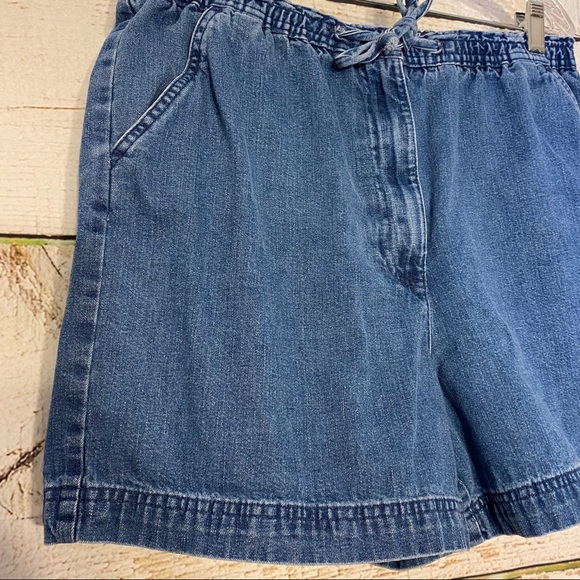 SOLD.  WESTBOUND ELASTIC  DRAWSTRING SHORTS - Picture 7 of 12